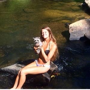 Meet your Posher, Delanie